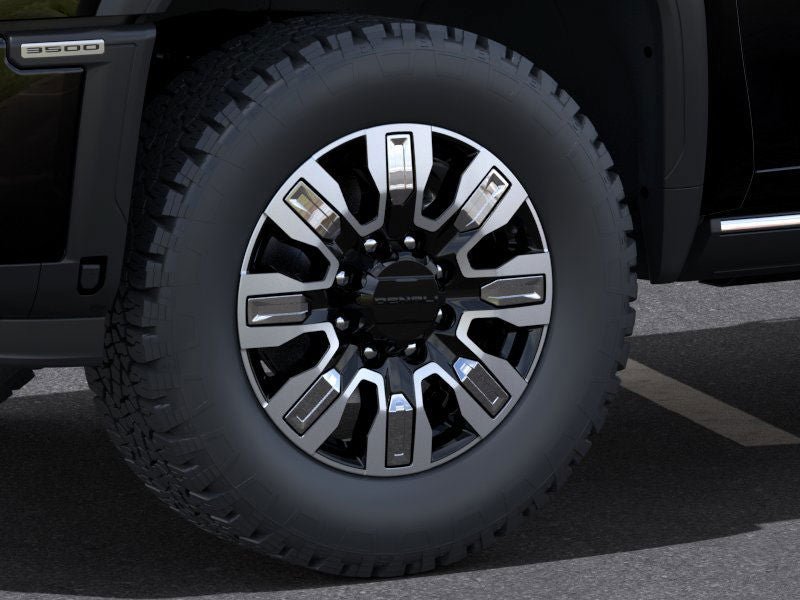 New 2025 GMC Sierra 3500 Denali w/ Denali Reserve Package AWD/4WD image 9