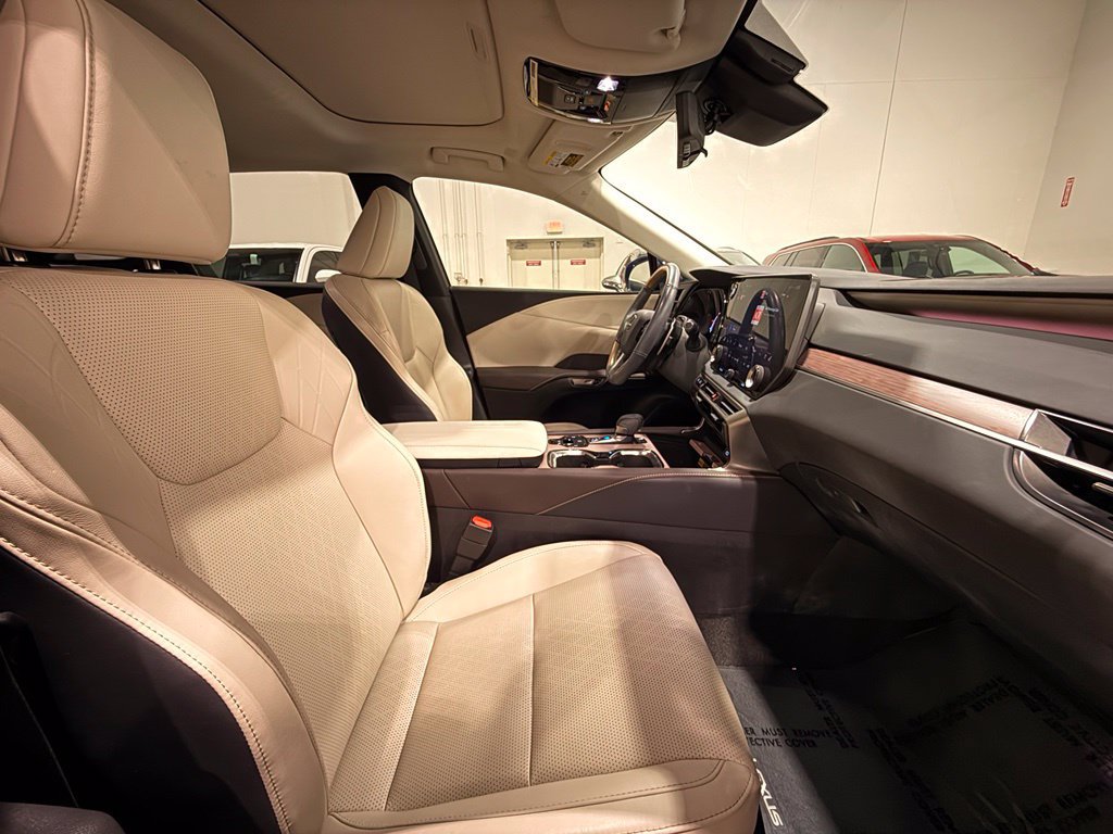 Used 2024 Lexus RX 350 Premium Plus w/ Convenience Package FWD image 36