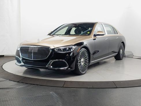 Used 2024 Mercedes-Benz Maybach S 580 4MATIC image 3