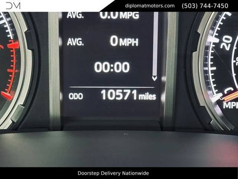 Used 2023 Toyota 4Runner Limited AWD/4WD image 34