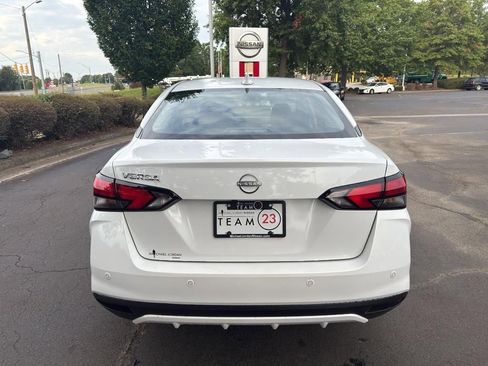 New 2025 Nissan Versa SV image 6