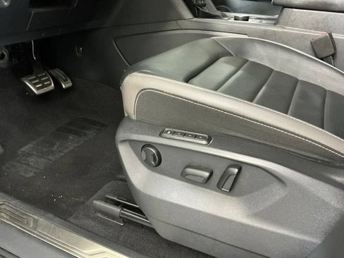 Used 2021 Volkswagen Atlas SEL Premium AWD/4WD image 20