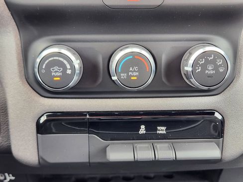 Used 2024 RAM 2500 Tradesman AWD/4WD image 19