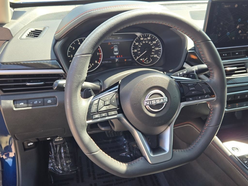 Used 2023 Nissan Altima 2.5 SR w/ SR Premium Package FWD image 24