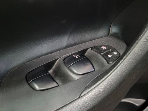 Used 2017 Nissan Altima 2.5 S w/ Power Driver Seat Package FWD image 27