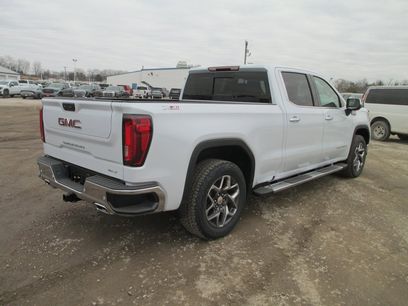 New 2026 GMC Sierra 1500 SLT w/ SLT Premium Plus Package