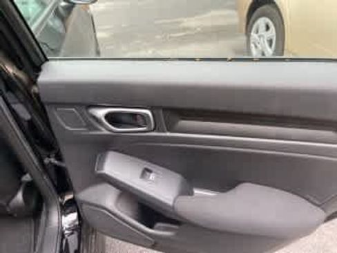 Used 2023 Honda Civic Sport image 7