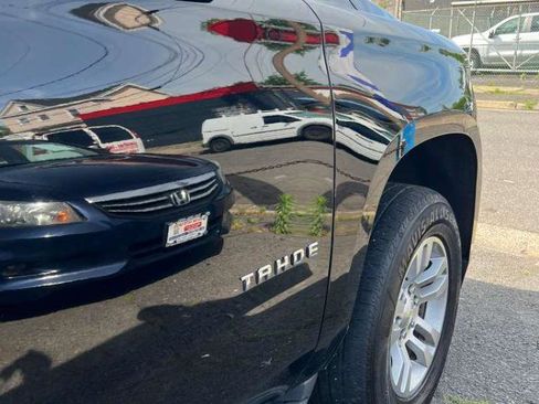 Used 2017 Chevrolet Tahoe LT AWD/4WD image 24