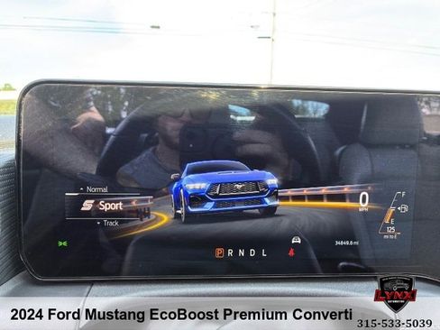Used 2024 Ford Mustang Premium RWD image 31