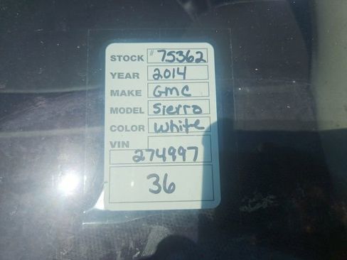 Used 2014 GMC Sierra 1500 SLT w/ SLT Crew Cab Value Package AWD/4WD image 16