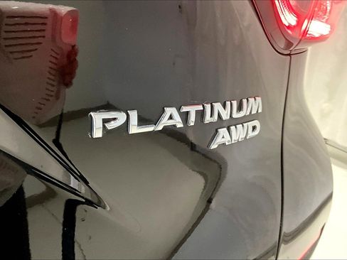 Used 2018 Nissan Murano Platinum image 24