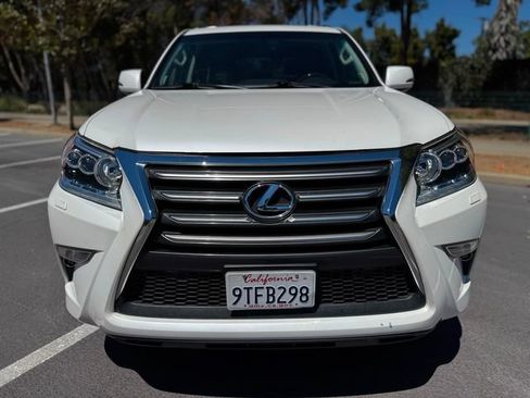 Used 2019 Lexus GX 460 Premium AWD/4WD image 4