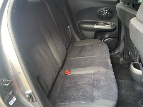 Used 2012 Nissan Juke SV FWD image 17
