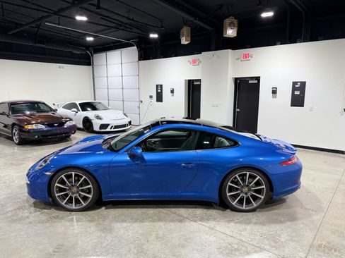 Used 2015 Porsche 911 Carrera image 7