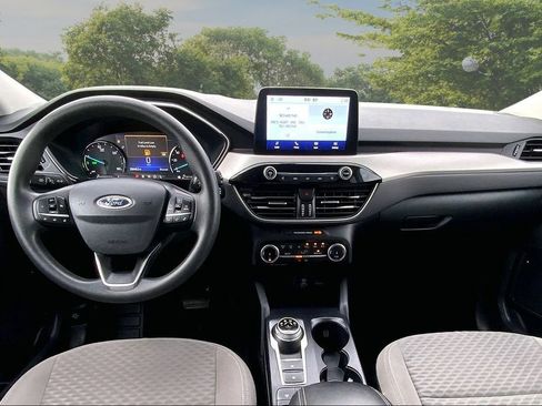 Used 2022 Ford Escape SE FWD image 7