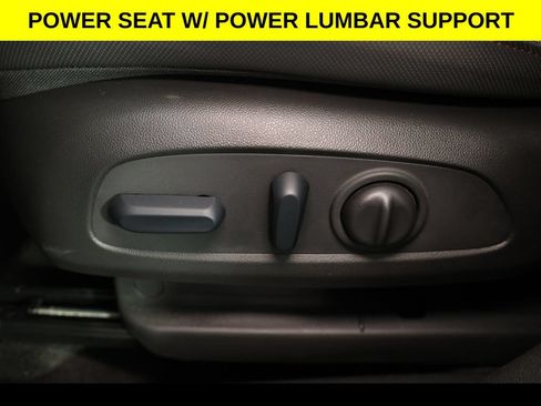 Used 2023 Chevrolet TrailBlazer RS AWD/4WD image 5