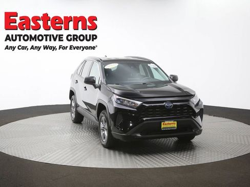 Used 2022 Toyota RAV4 LE image 50