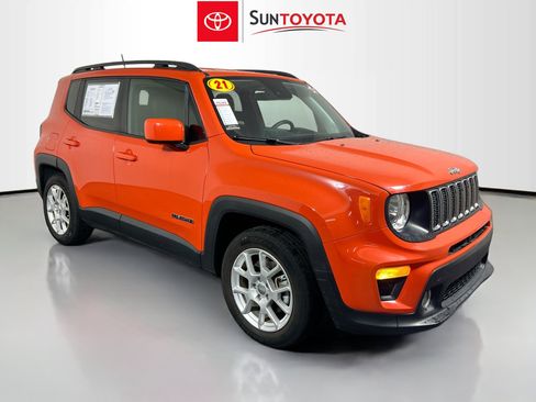 Used 2021 Jeep Renegade Latitude FWD image 1