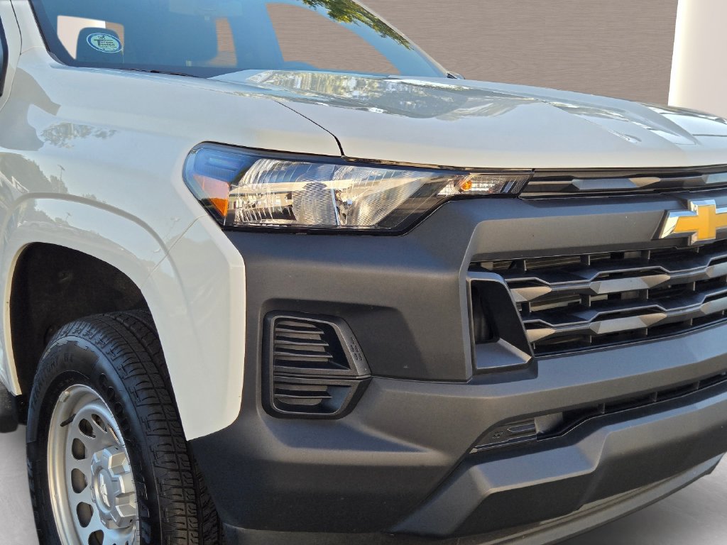 Used 2026 Chevrolet Colorado W/T w/ Advanced Trailering Package RWD image 2