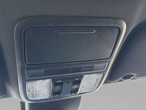 Certified 2025 Honda Odyssey Sport-L image 43