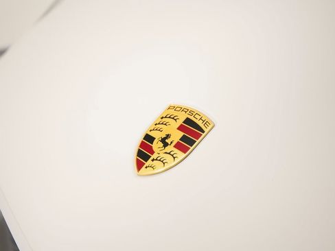 New 2026 Porsche Macan Turbo image 35