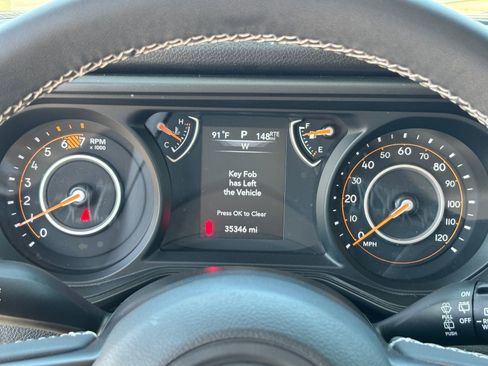 Used 2025 Jeep Wrangler Unlimited Sport AWD/4WD image 21