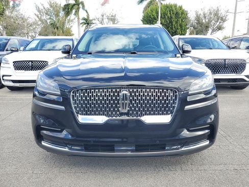 Certified 2023 Lincoln Aviator 2WD w/ Premium Package image 2