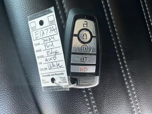 Used 2024 Ford Edge SEL w/ Convenience Package AWD/4WD image 36
