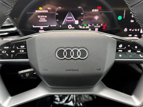New 2025 Audi Q5 2.0T Premium Plus image 21
