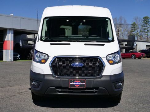 Used 2025 Ford Transit 250 148 Medium Roof Extended AWD image 5