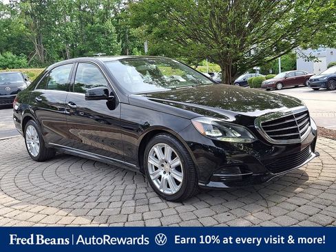 Used 2014 Mercedes-Benz E 350 Sedan image 1