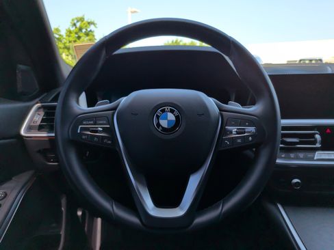 Used 2021 BMW 330i Sedan w/ Convenience Package RWD image 19