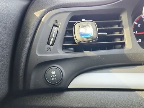 Used 2017 Acura ILX w/ Premium & A-SPEC Package image 29