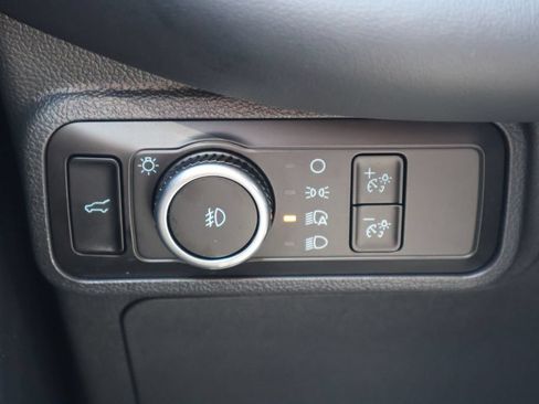 Used 2026 Ford Explorer ST-Line RWD image 15
