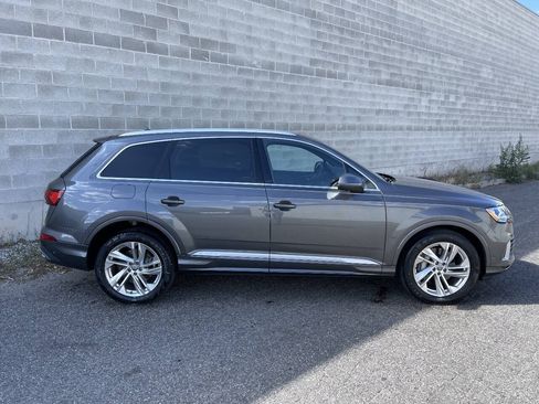 Used 2021 Audi Q7 3.0T Premium AWD/4WD image 2
