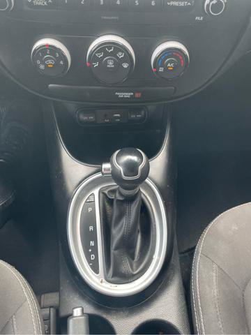 Used 2018 Kia Soul FWD image 22
