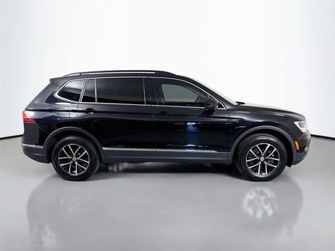 Used 2021 Volkswagen Tiguan S FWD image 4