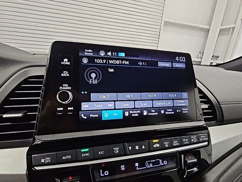 Used 2025 Honda Odyssey Sport-L image 18