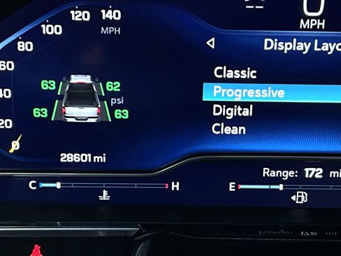 Used 2025 Chevrolet Silverado 2500 LTZ w/ LTZ Plus Package image 17