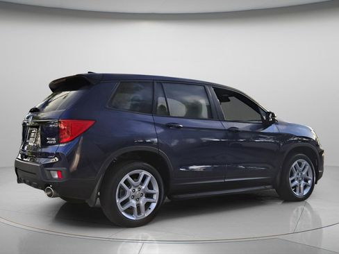 Used 2025 Honda Passport EX-L image 7