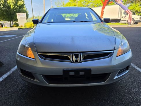 Used 2006 Honda Accord VP image 8
