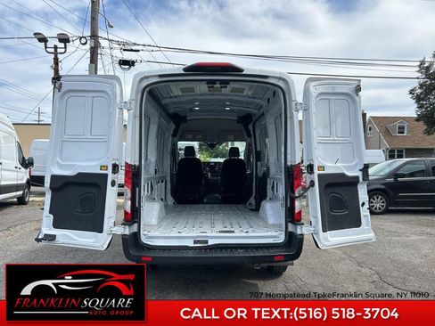 Used 2022 Ford Transit 250 Medium Roof image 38