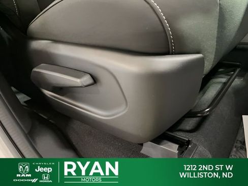 New 2026 Jeep Grand Cherokee Laredo X AWD/4WD image 45