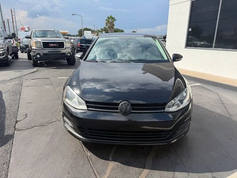 Used 2015 Volkswagen Golf S FWD image 2