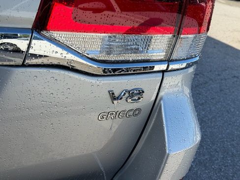 Used 2020 Toyota Land Cruiser AWD/4WD image 15