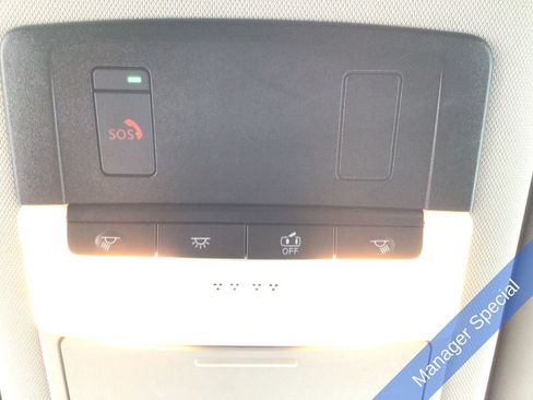 Used 2023 Nissan Rogue SV FWD image 29
