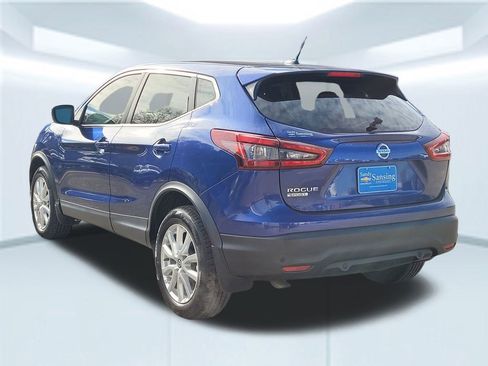Used 2022 Nissan Rogue Sport S image 4