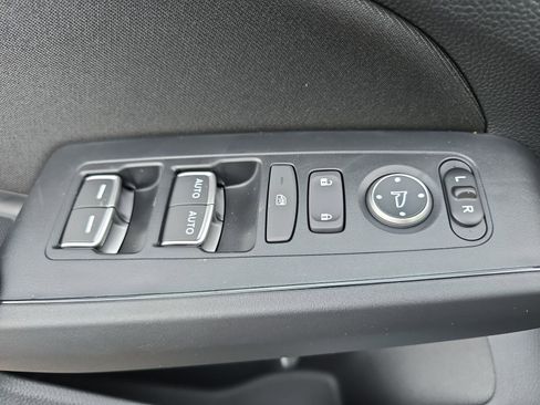 New 2026 Honda Civic Sport image 25