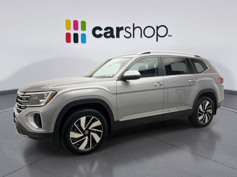 Used 2024 Volkswagen Atlas SEL AWD/4WD image 1