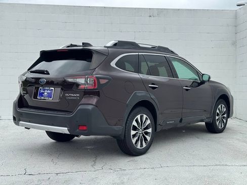 Used 2023 Subaru Outback Touring XT AWD/4WD image 14